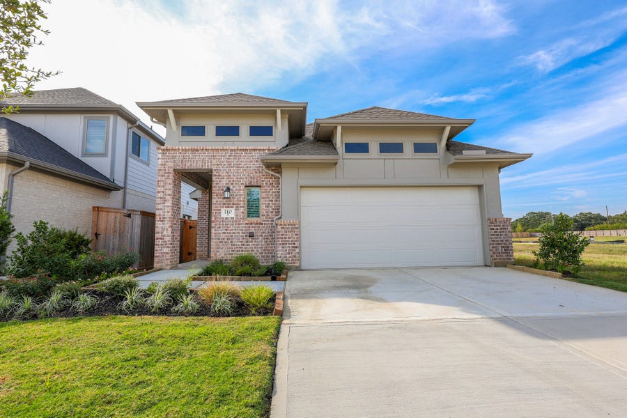 Property photo for 110 Candlelight Ridge Court, Richmond, TX