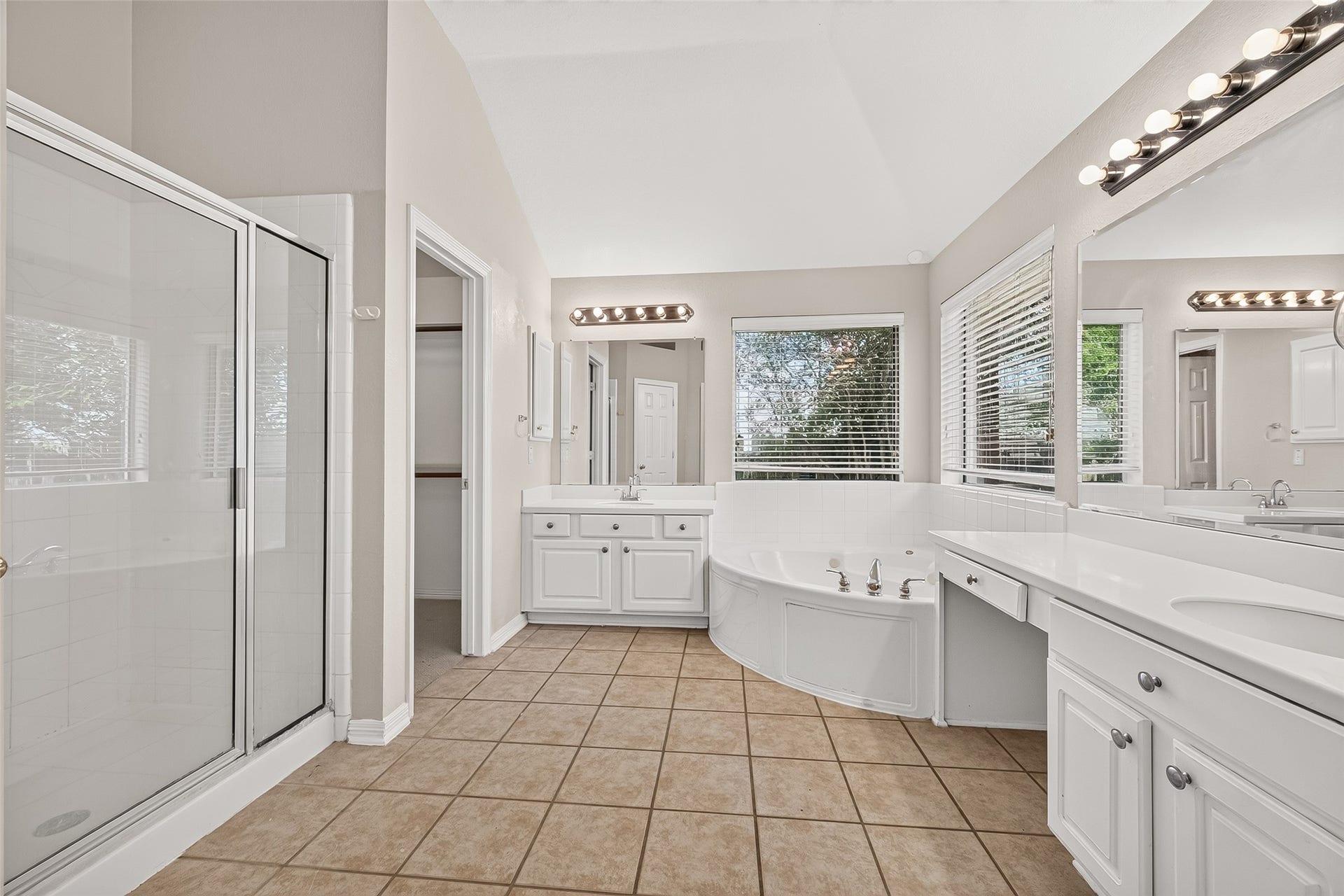 2726 Martinec Drive, Pearland, TX 77584 2726 Martinec Drive, Pearland, TX 77584