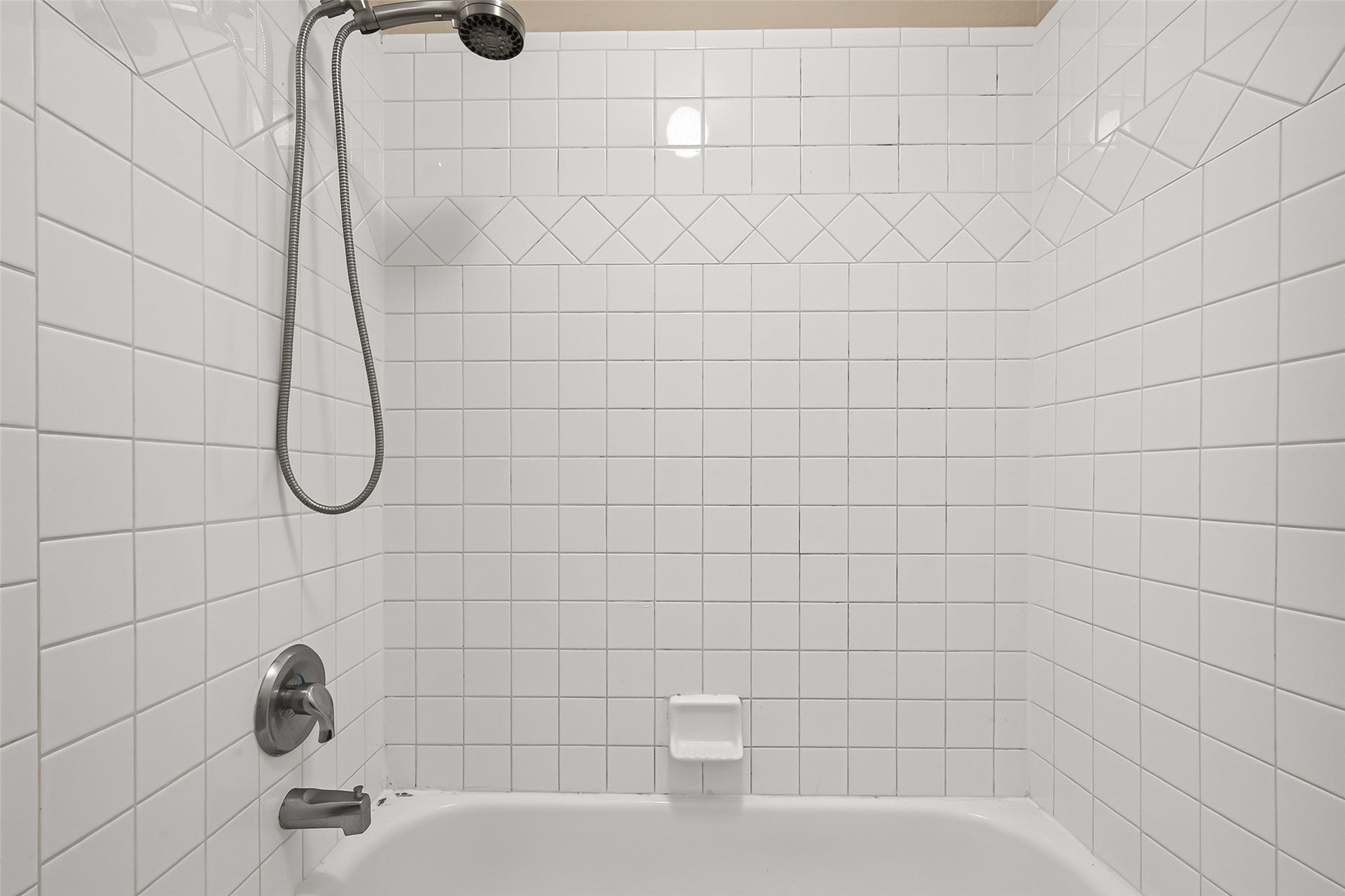 2726 Martinec Drive, Pearland, TX 77584 2726 Martinec Drive, Pearland, TX 77584