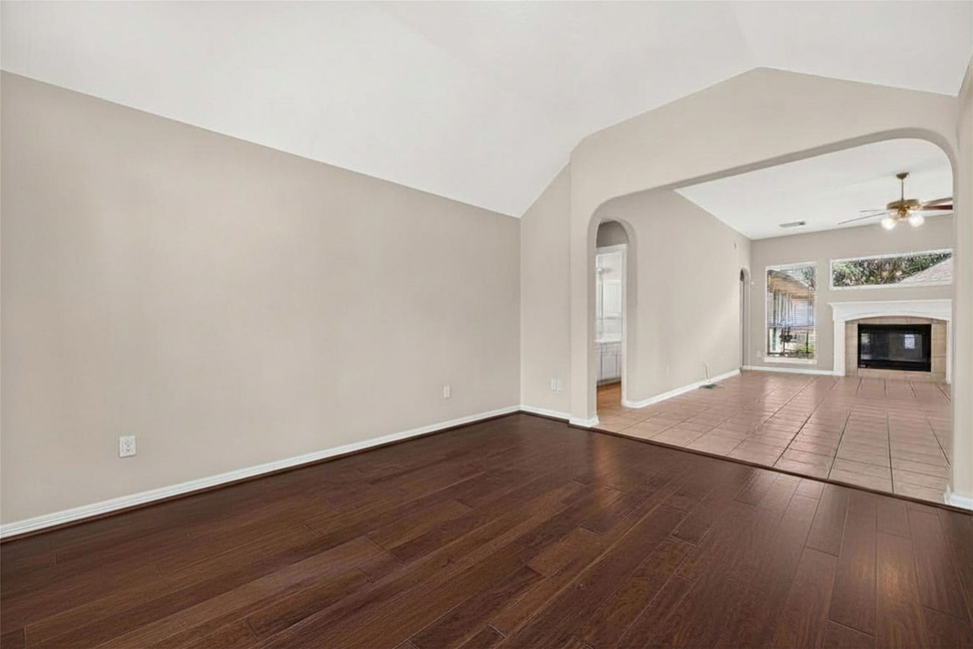2726 Martinec Drive, Pearland, TX 77584 2726 Martinec Drive, Pearland, TX 77584