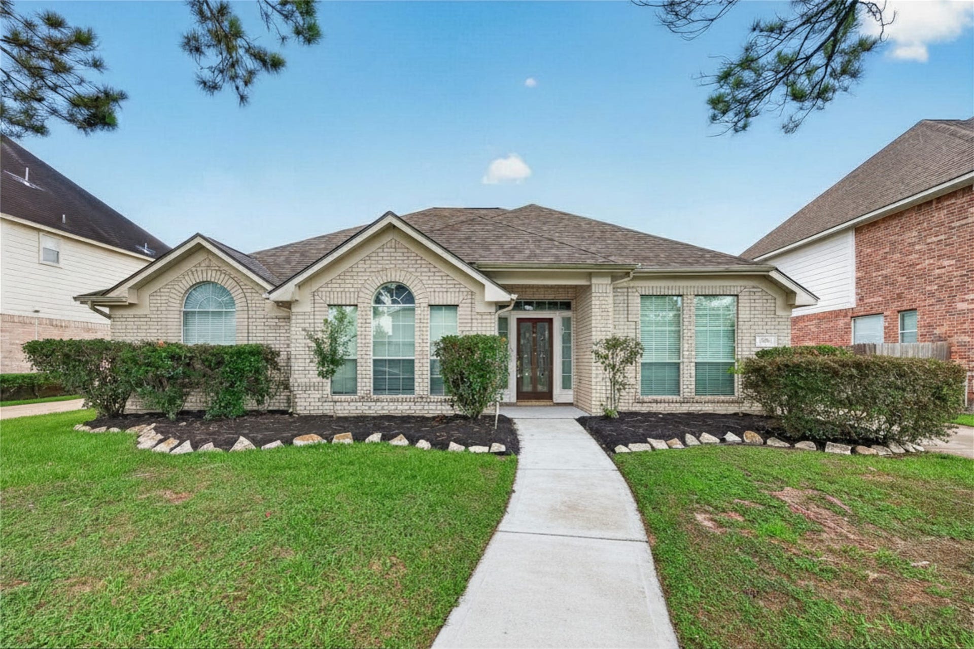 2726 Martinec Drive, Pearland, TX 77584 2726 Martinec Drive, Pearland, TX 77584