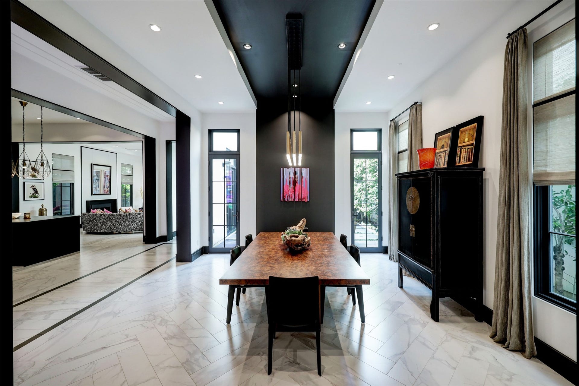 2521 Westgate Drive, Houston, TX 77019 2521 Westgate Drive, Houston, TX 77019