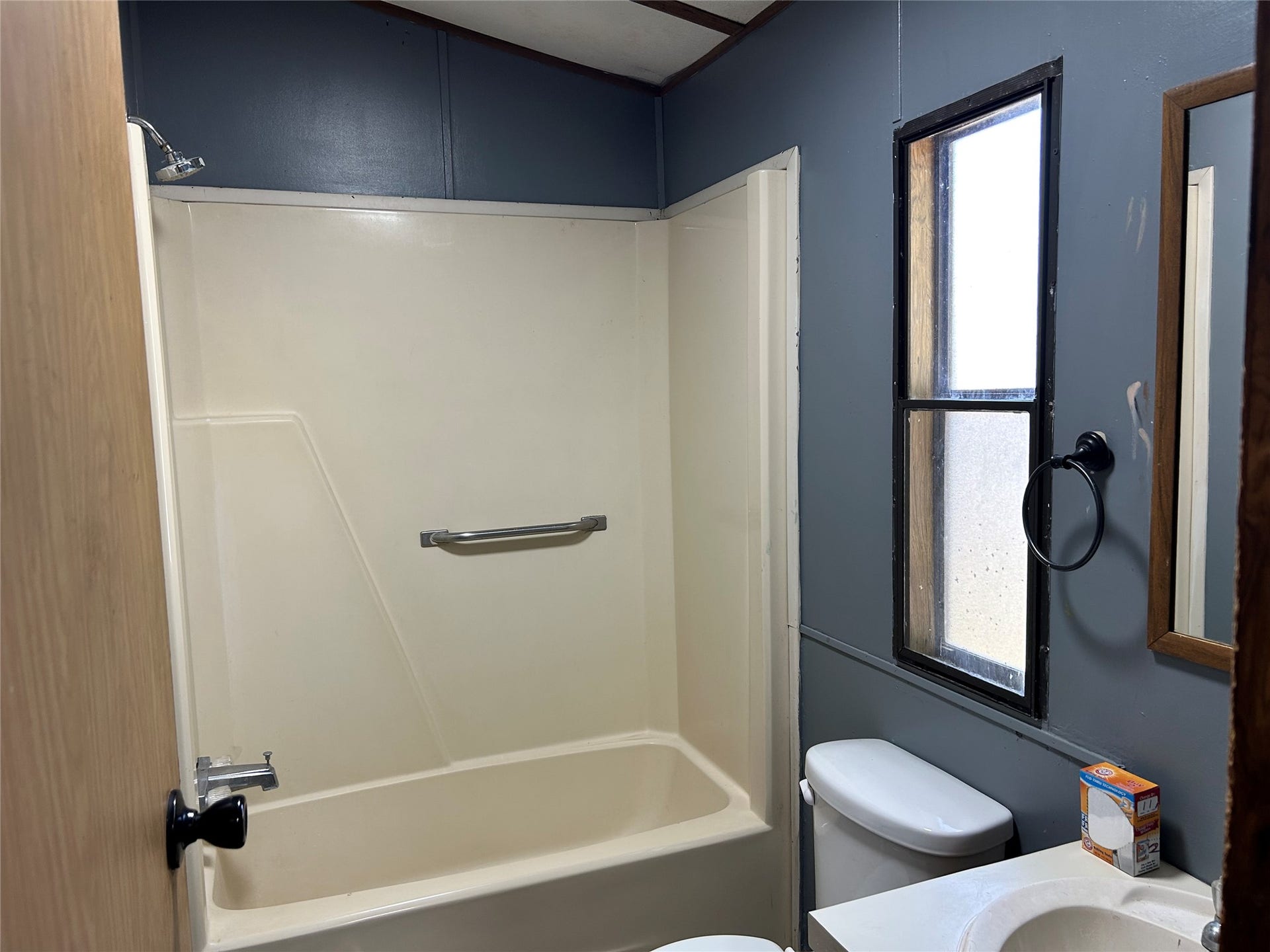 403 W Worsham Street, Willis, TX 77378 403 W Worsham Street, Willis, TX 77378