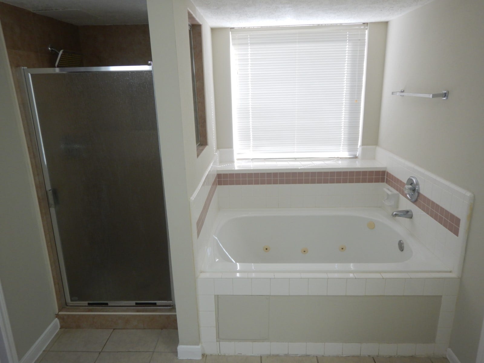 4518 Westray Drive, Missouri City, TX 77459 Primary Bathroom