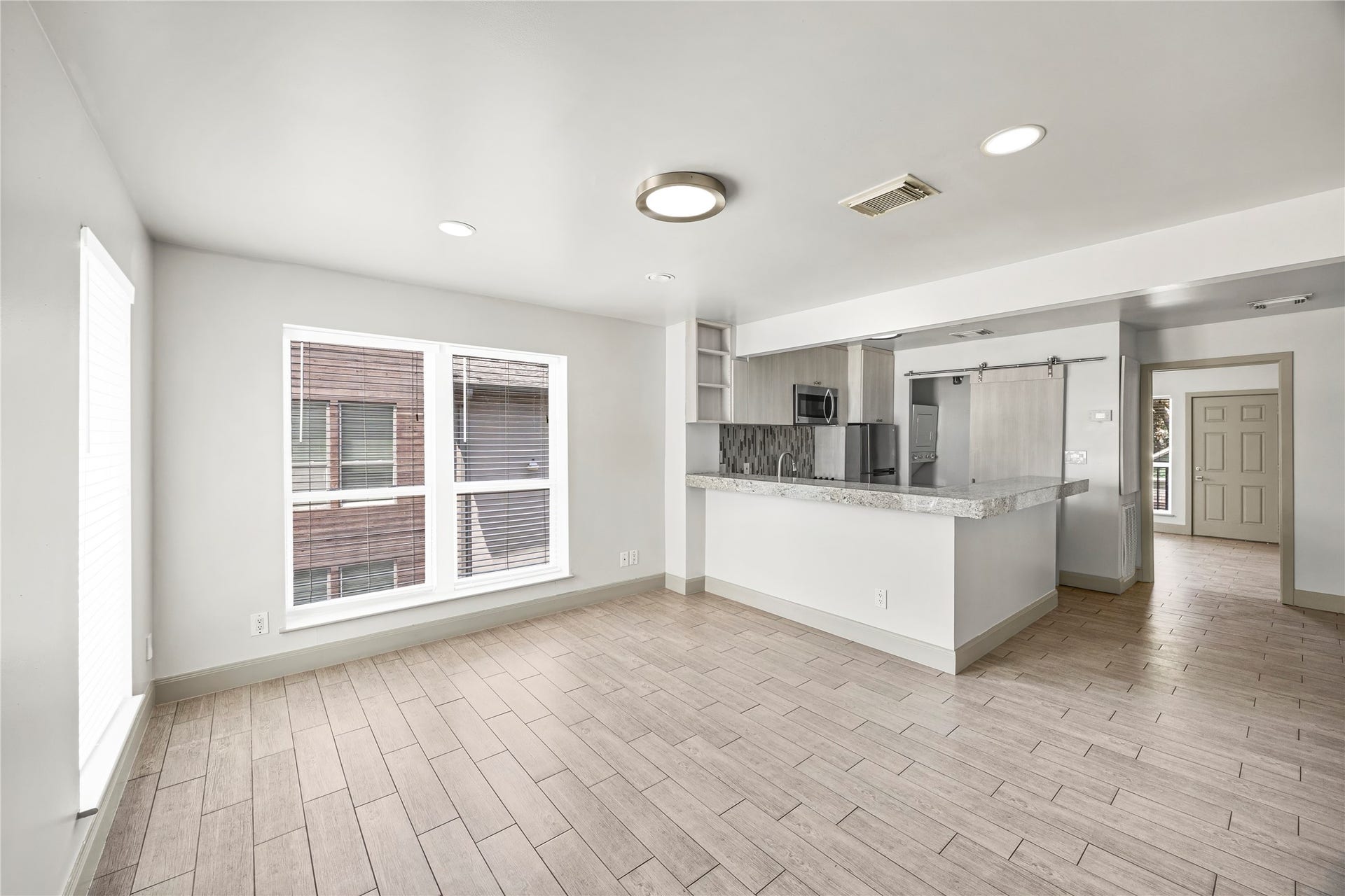1716 Maryland Street, #B, Houston, TX 77006 1716 Maryland Street, #B, Houston, TX 77006