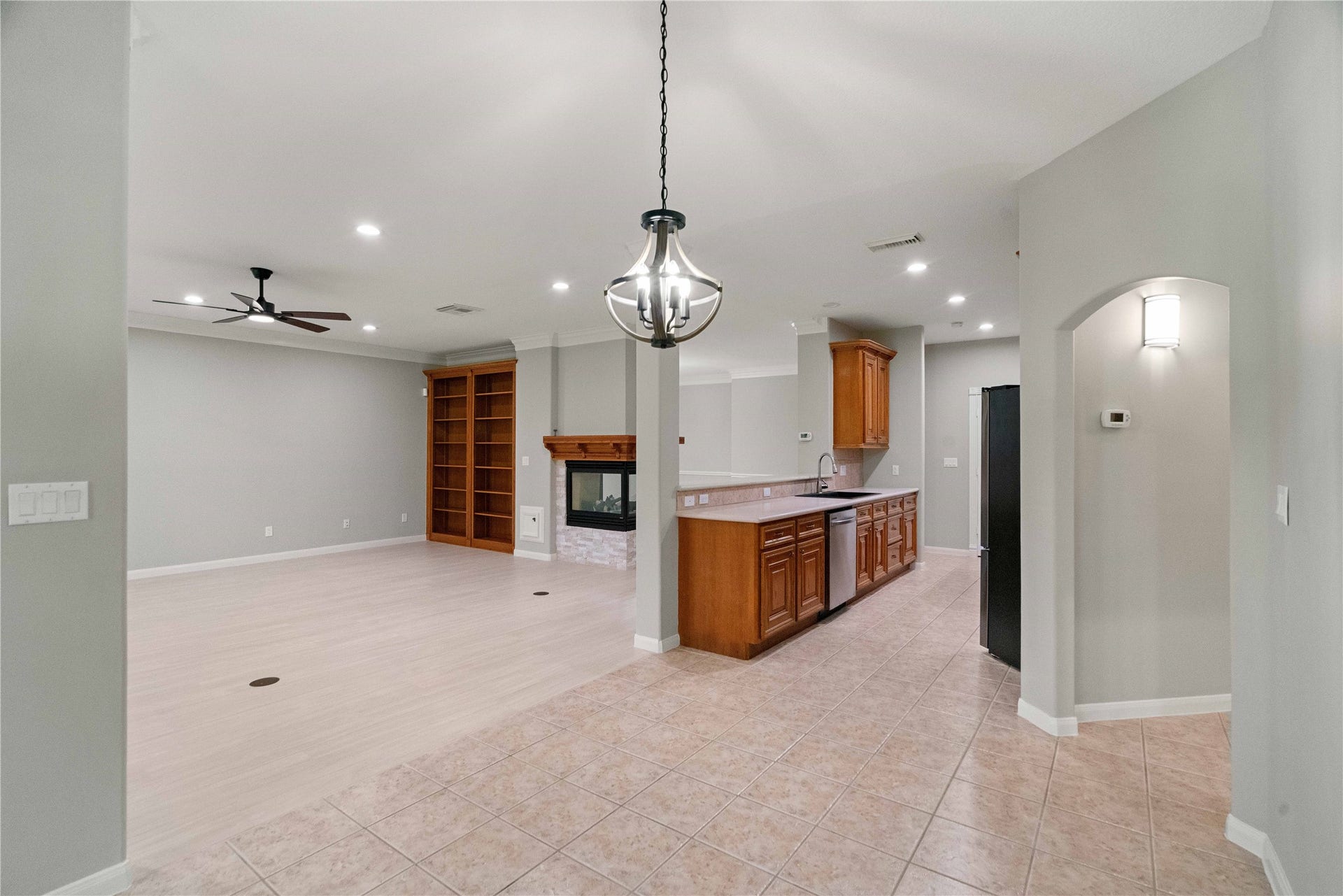 20403 Atascocita Shores Drive, Humble, TX 77346 Breakfast Nook