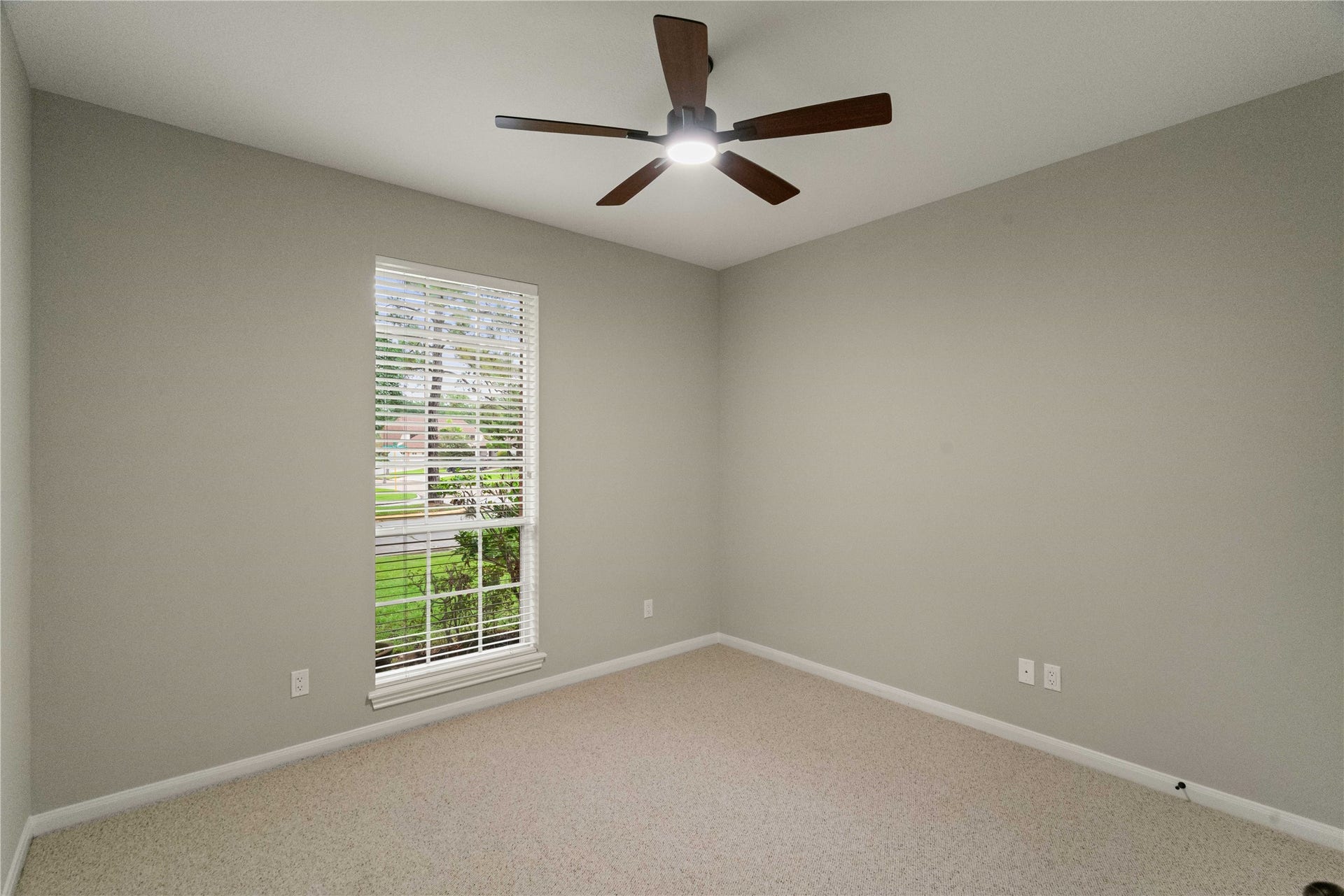 20403 Atascocita Shores Drive, Humble, TX 77346 Bedroom 2