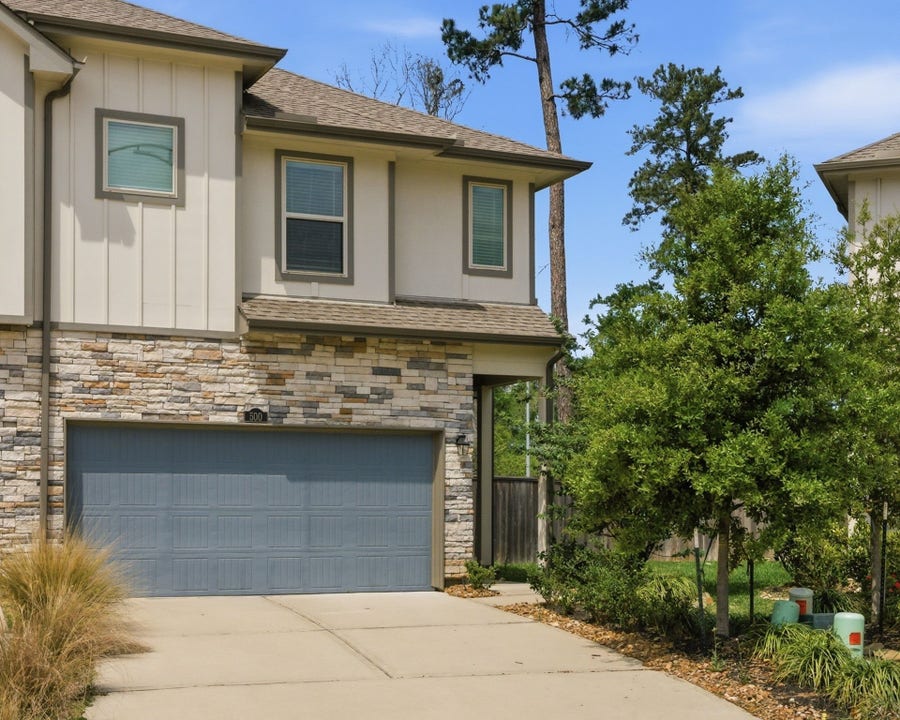 Property photo for 500 Dry Fork Lane, Conroe, TX