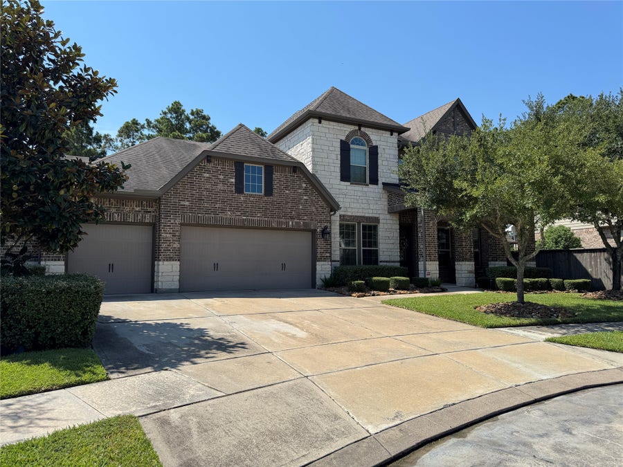 Property photo for 3712 Pine Village Court, Spring, TX