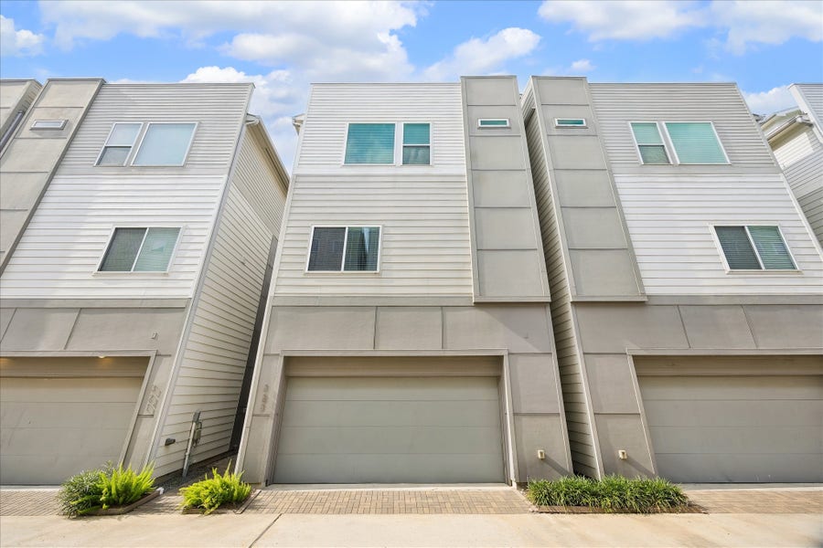 Property photo for 323 Eado Park Circle, Houston, TX