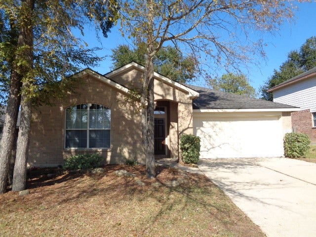 Property photo for 30034 Saw Oaks Drive, Magnolia, TX