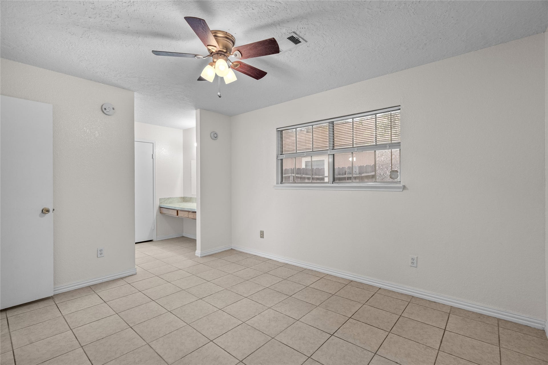 2716 2nd Avenue N, Texas City, TX 77590 2716 2nd Avenue N, Texas City, TX 77590