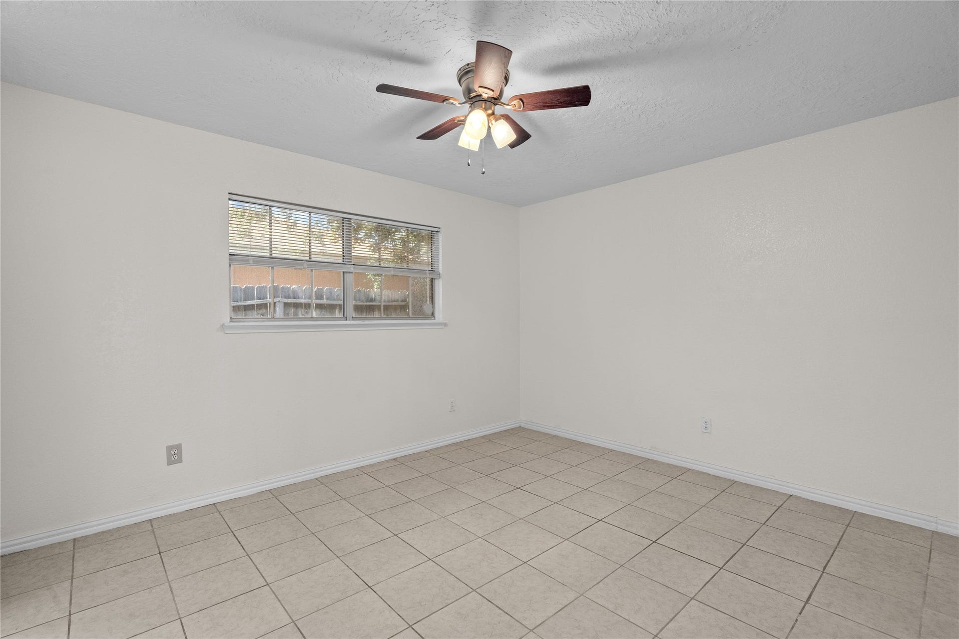 2716 2nd Avenue N, Texas City, TX 77590 2716 2nd Avenue N, Texas City, TX 77590