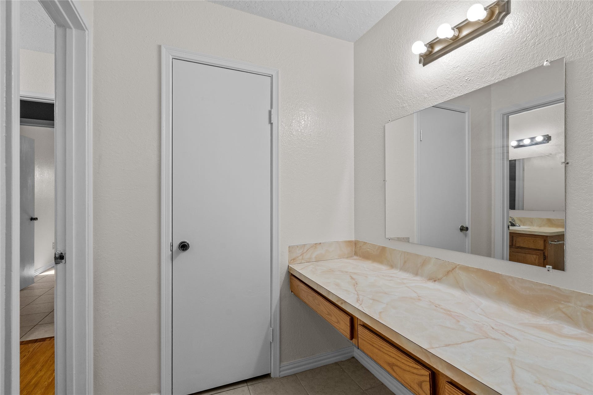 2716 2nd Avenue N, Texas City, TX 77590 2716 2nd Avenue N, Texas City, TX 77590