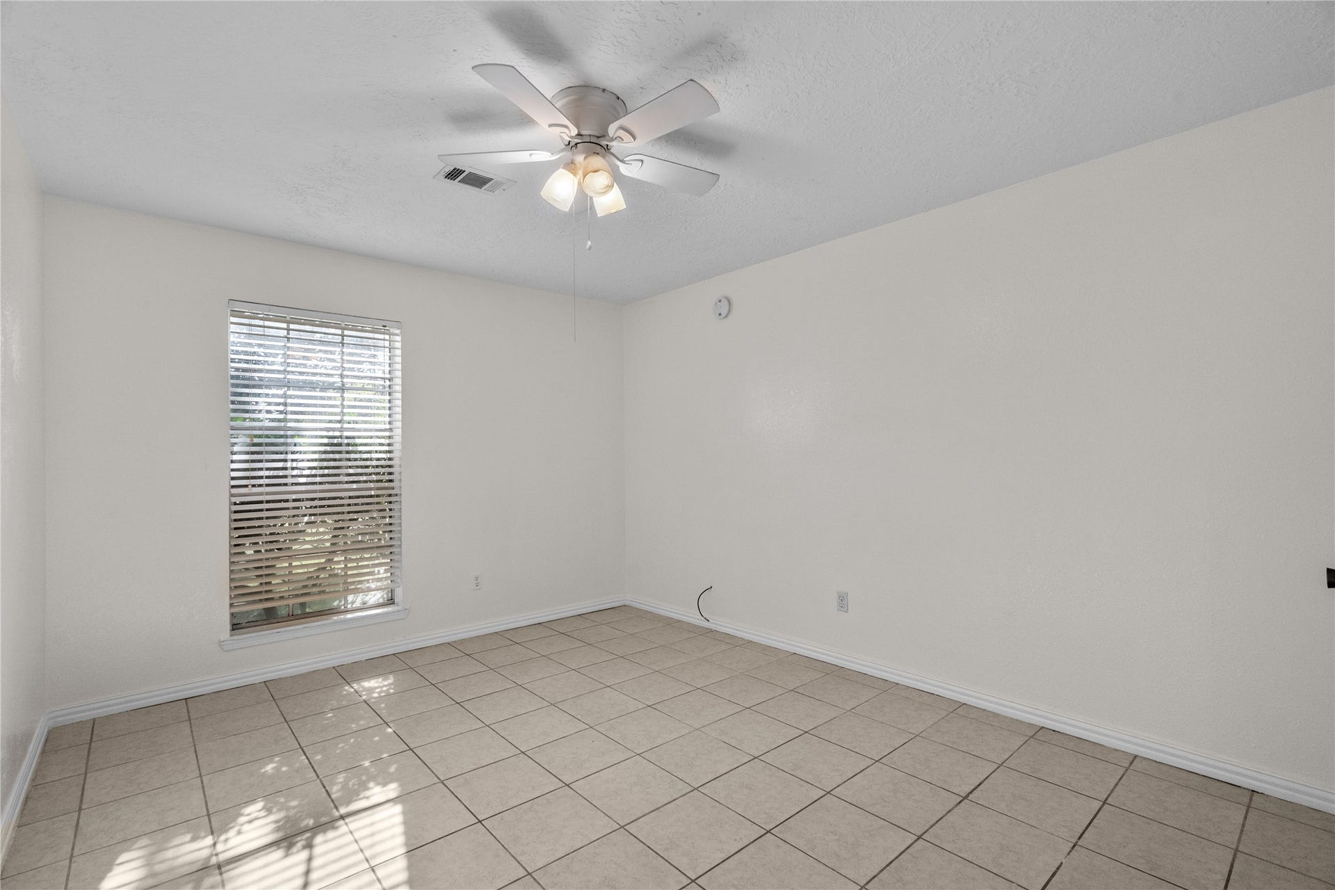 2716 2nd Avenue N, Texas City, TX 77590 2716 2nd Avenue N, Texas City, TX 77590