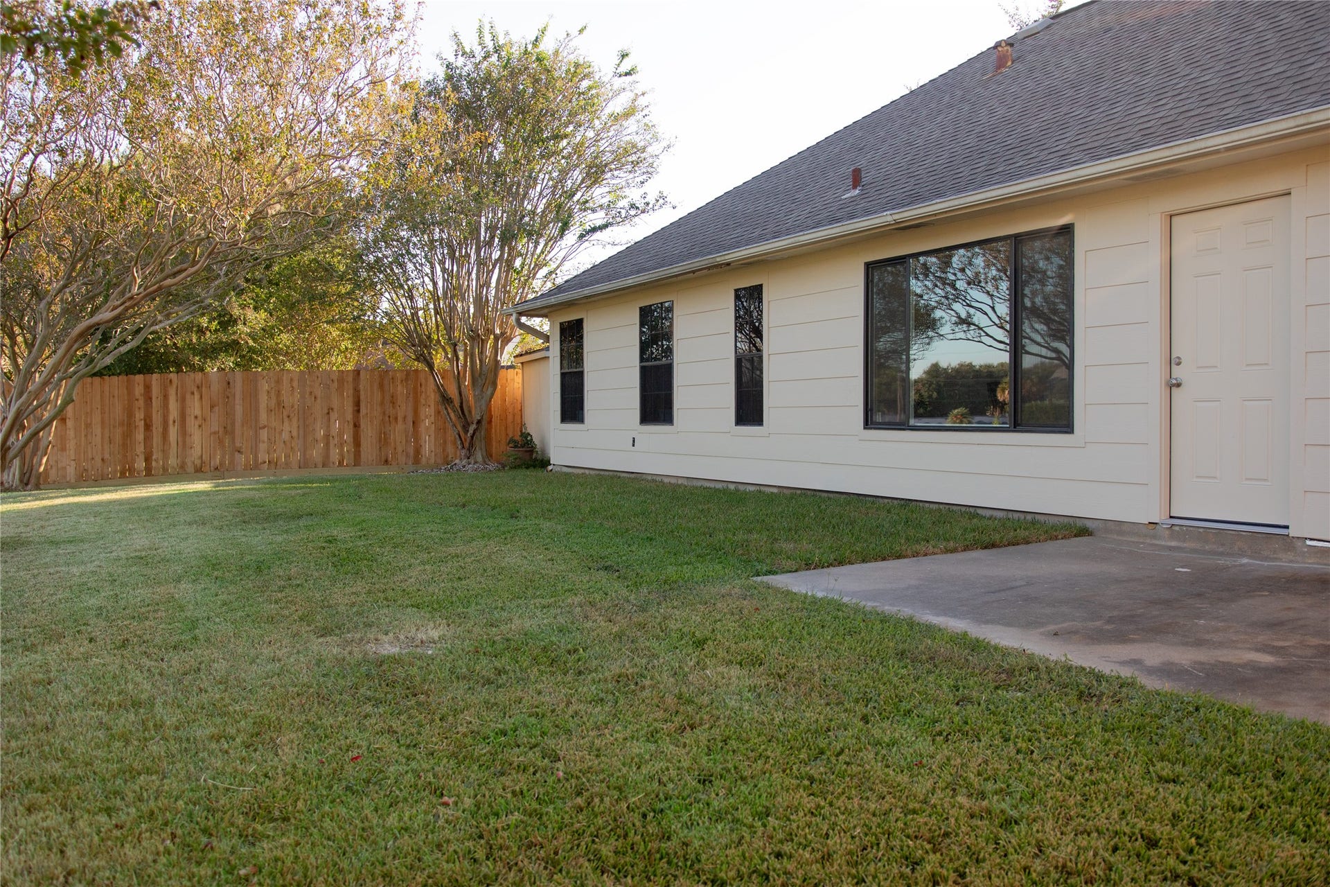 Tons of room for backyard activities