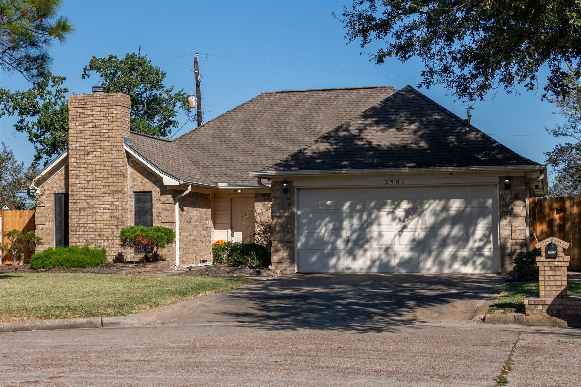 2506 18th Street N, Texas City, TX 77590