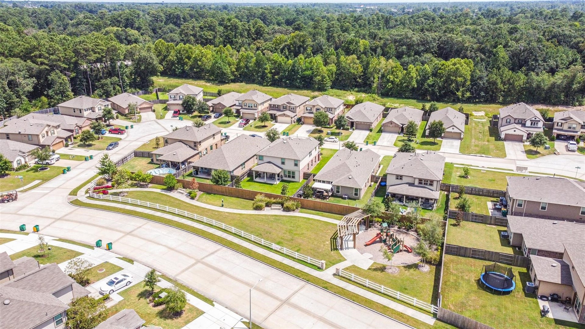 2719 Crosshaven Way, Conroe, TX 77304