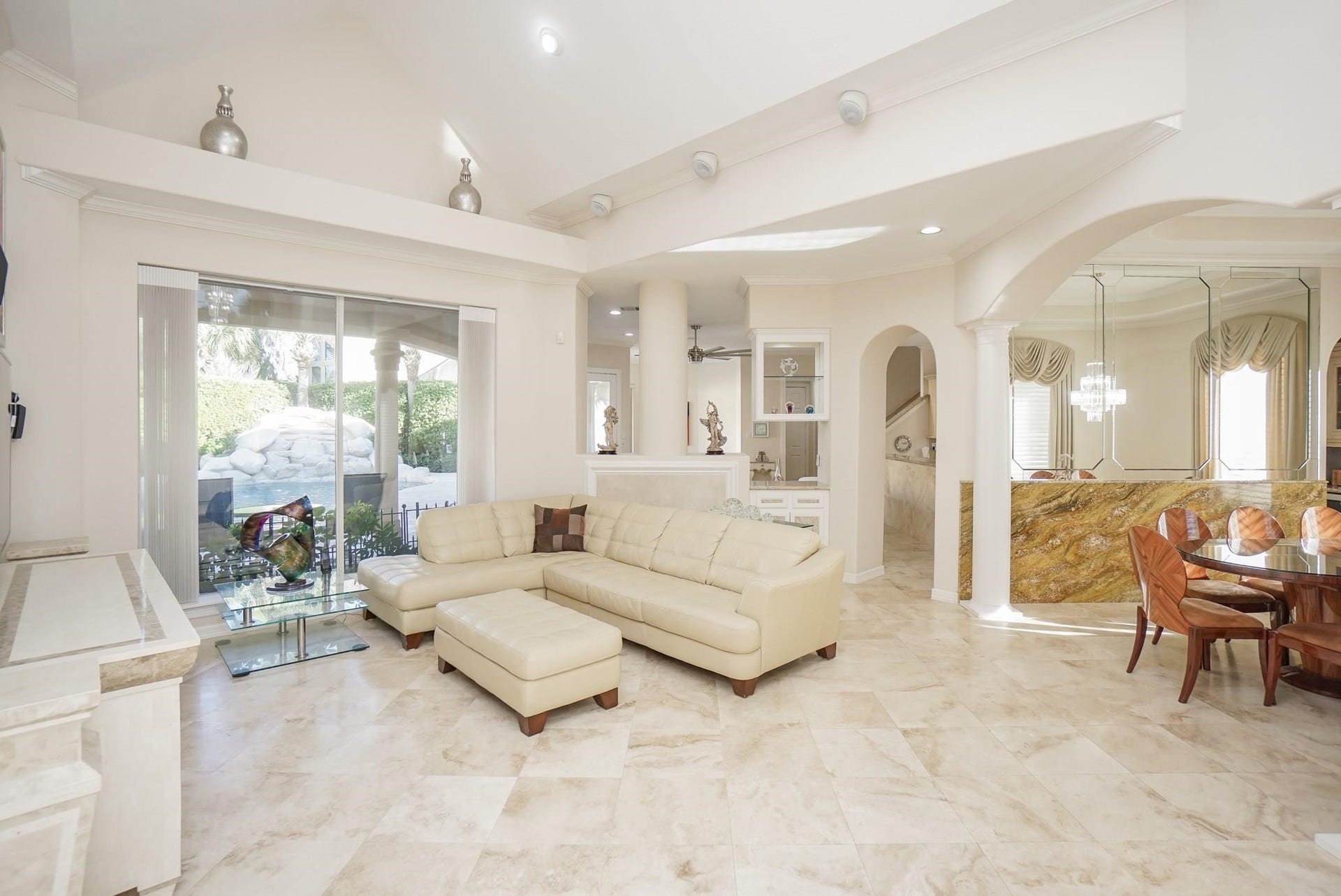 10 Lake Mist Court, Sugar Land, TX 77479 10 Lake Mist Court, Sugar Land, TX 77479