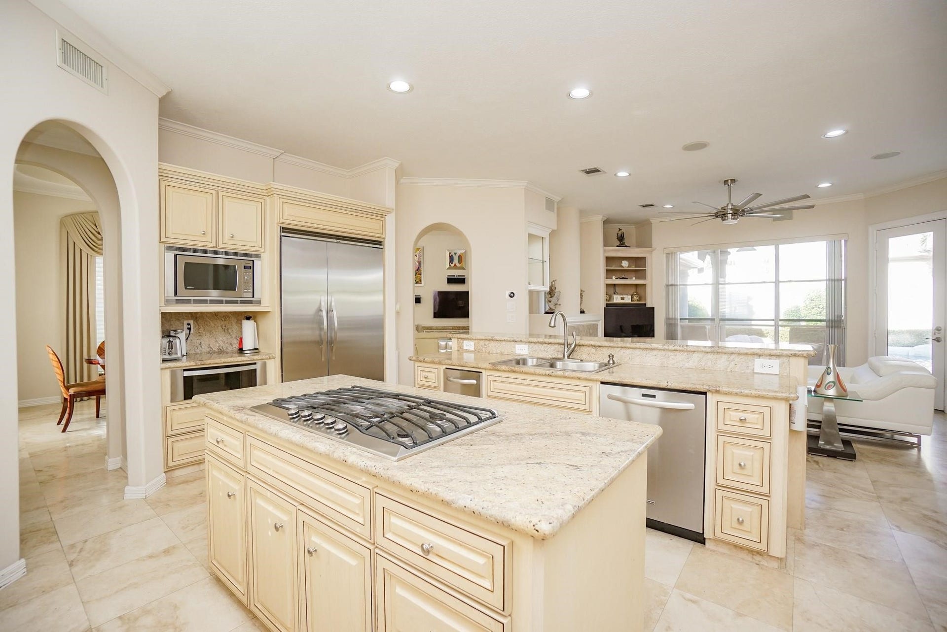 10 Lake Mist Court, Sugar Land, TX 77479 10 Lake Mist Court, Sugar Land, TX 77479