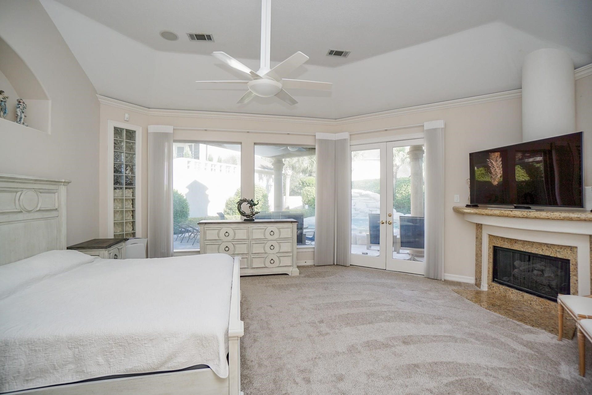 10 Lake Mist Court, Sugar Land, TX 77479 10 Lake Mist Court, Sugar Land, TX 77479