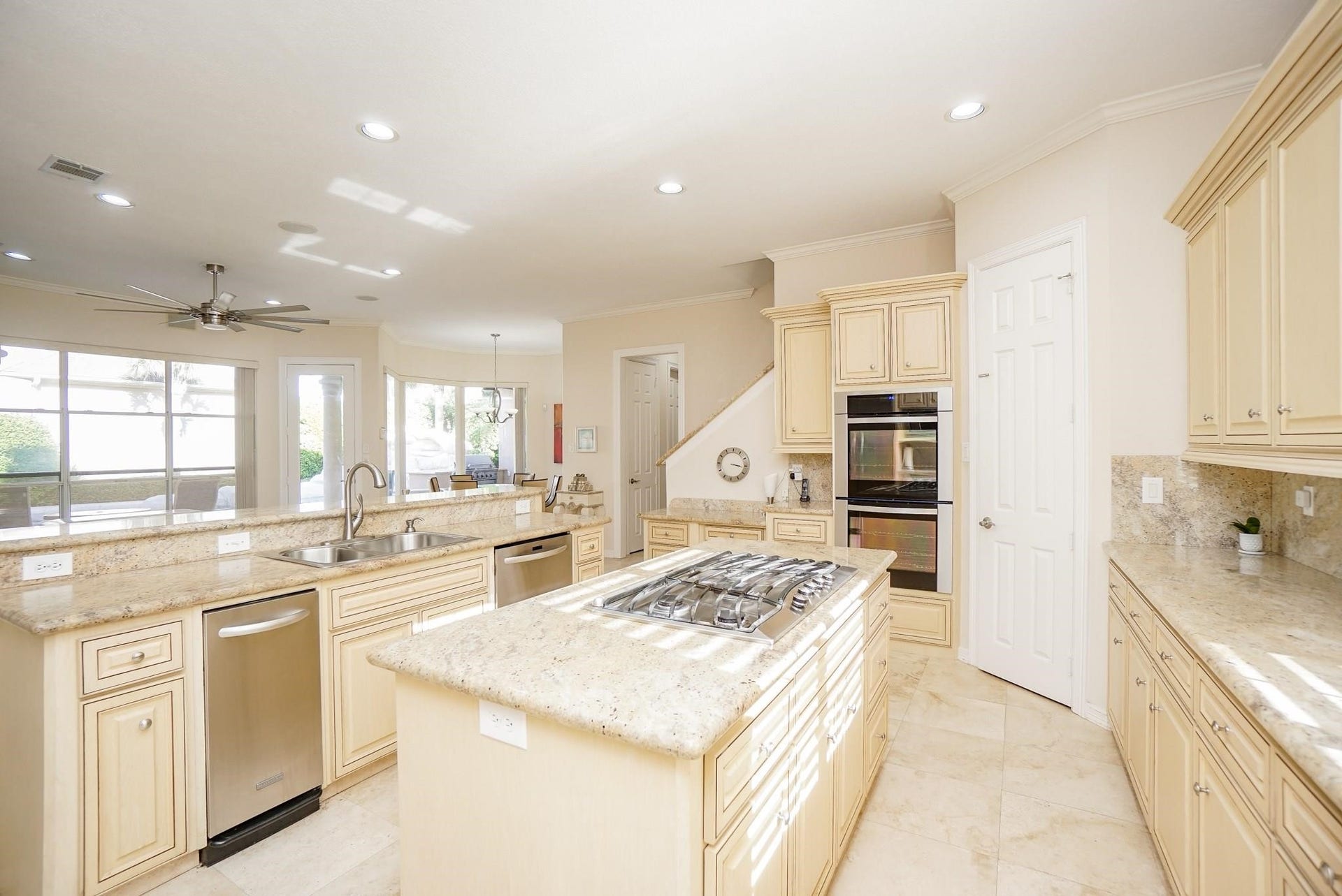 10 Lake Mist Court, Sugar Land, TX 77479 10 Lake Mist Court, Sugar Land, TX 77479
