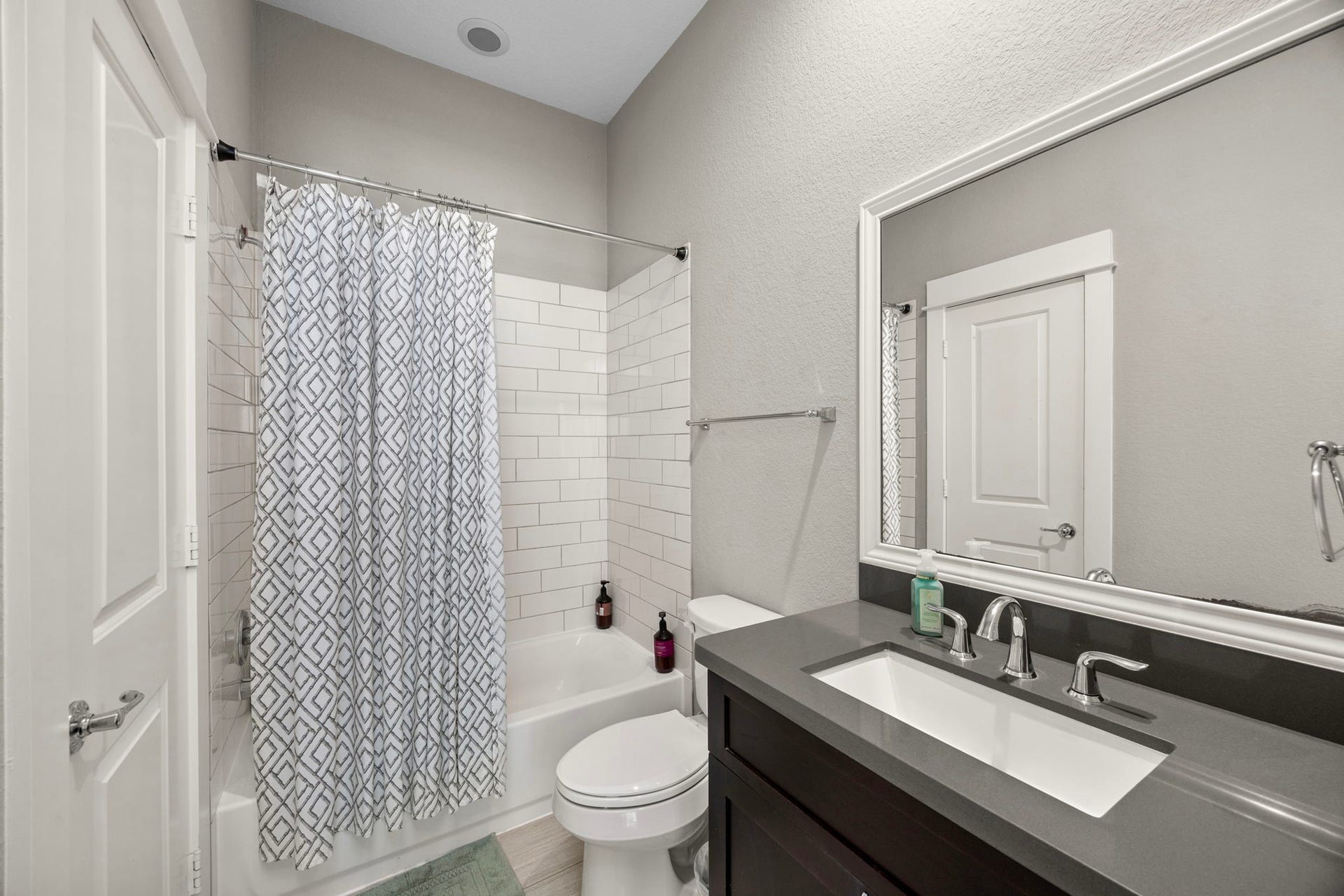 1314 W 21st Street, #B, Houston, TX 77008 1314 W 21st Street, #B, Houston, TX 77008