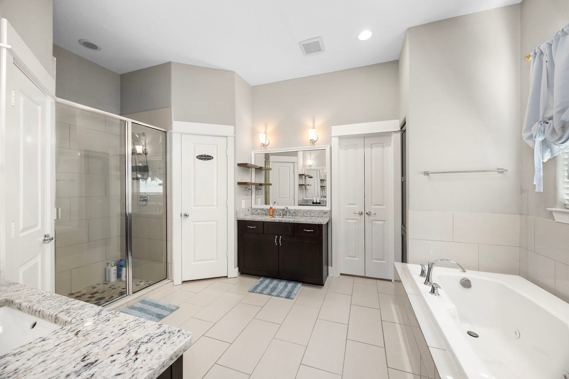 1314 W 21st Street, #B, Houston, TX 77008 1314 W 21st Street, #B, Houston, TX 77008
