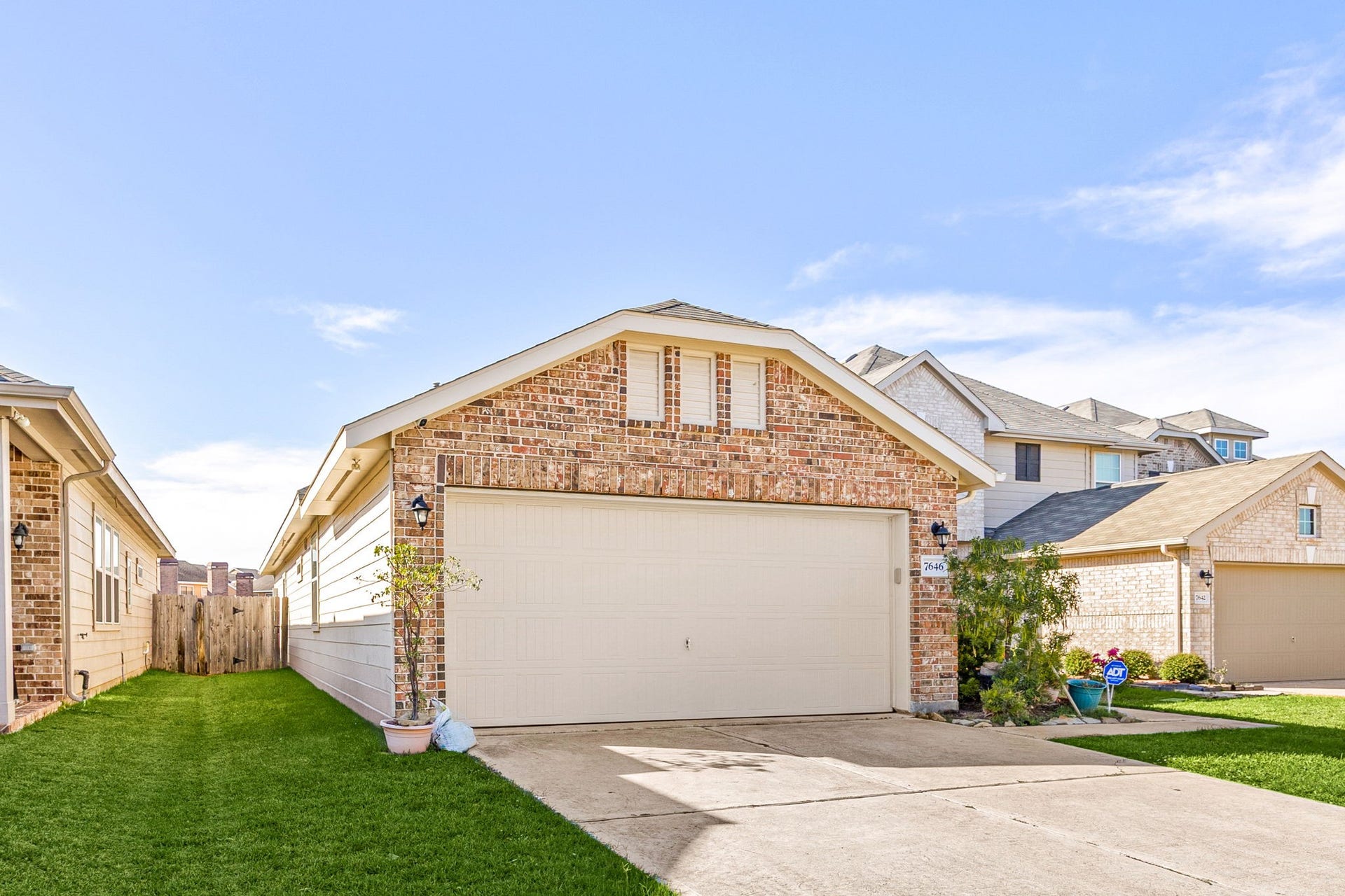 7646 Granite Terrace Lane, Houston, TX 77083