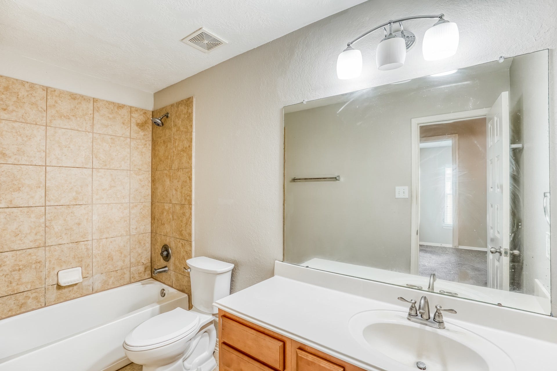 856 Grassy Knoll Trail, La Marque, TX 77568 856 Grassy Knoll Trail, La Marque, TX 77568