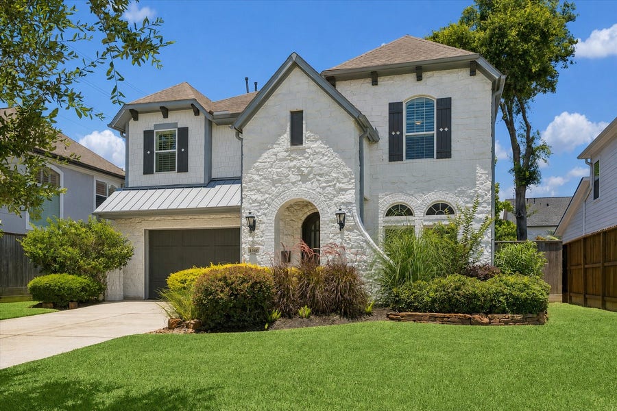 Property photo for 1360 Chippendale Road, Houston, TX