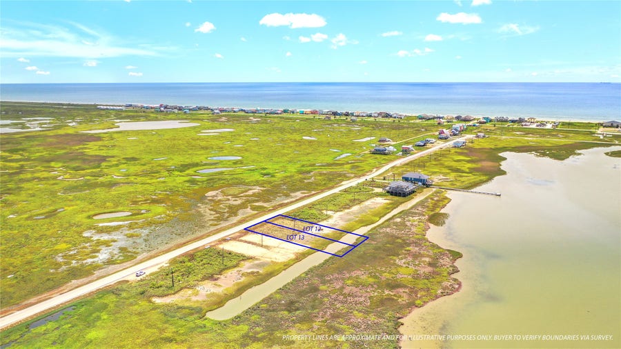 Property photo for 0 Bay Ave, Lot 13, Surfside Beach, TX
