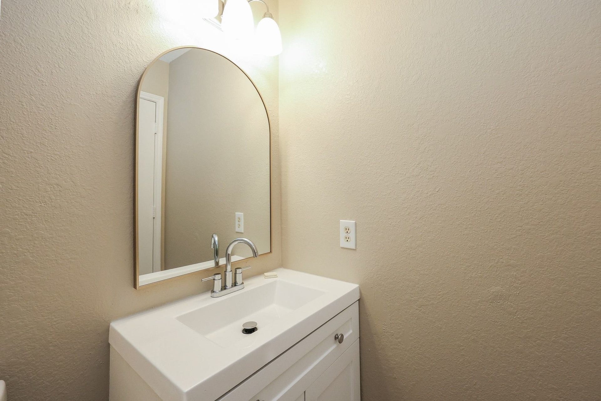 16526 Eaglewood Shadows Drive, Sugar Land, TX 77498 16526 Eaglewood Shadows Drive, Sugar Land, TX 77498