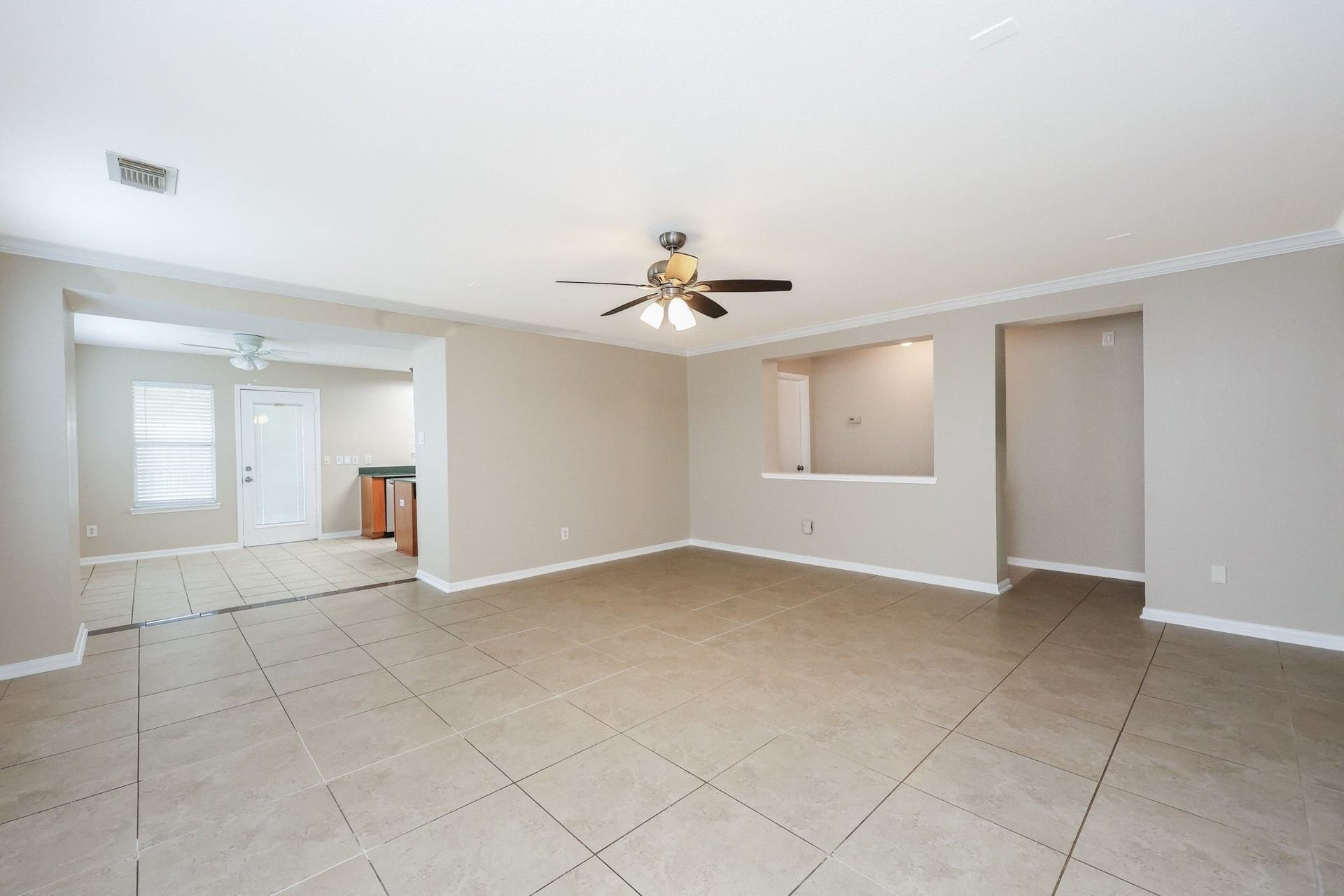 16526 Eaglewood Shadows Drive, Sugar Land, TX 77498 16526 Eaglewood Shadows Drive, Sugar Land, TX 77498