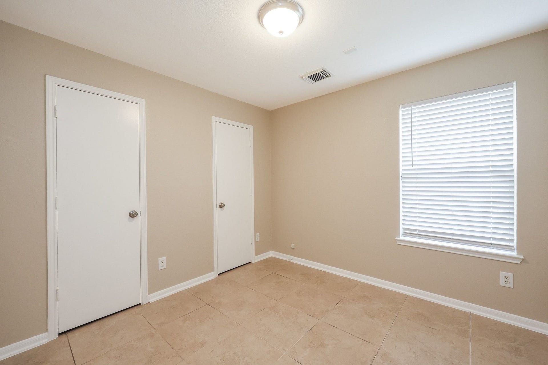16526 Eaglewood Shadows Drive, Sugar Land, TX 77498 16526 Eaglewood Shadows Drive, Sugar Land, TX 77498