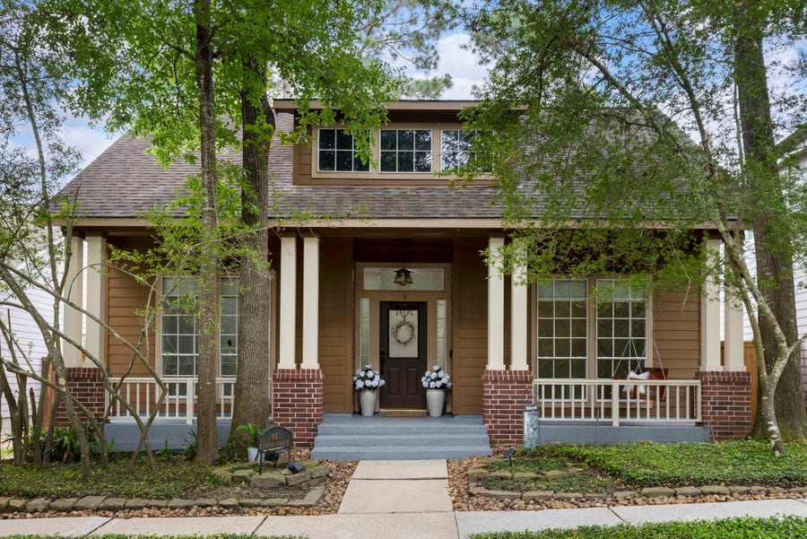 Property photo for 6 E Cottage Green Street, The Woodlands, TX