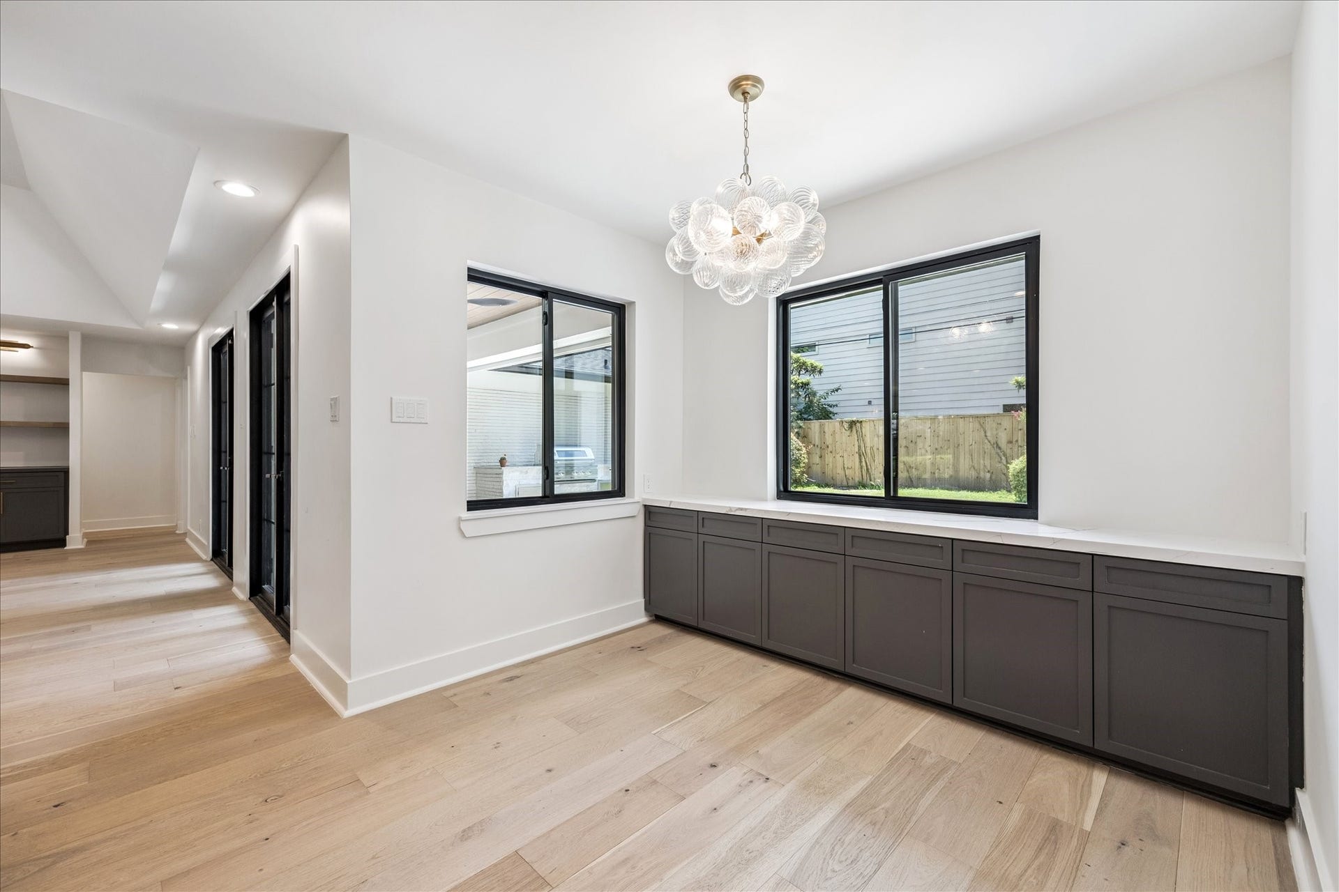 4719 Ivanhoe Street, Houston, TX 77027 4719 Ivanhoe Street, Houston, TX 77027