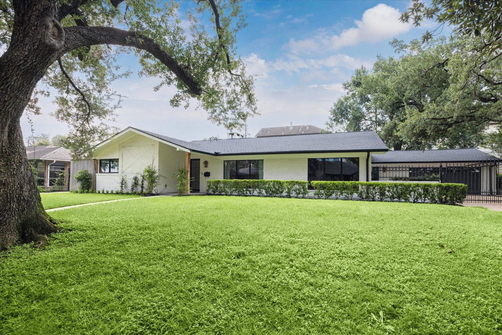 4719 Ivanhoe Street, Houston, TX 77027 4719 Ivanhoe Street, Houston, TX 77027