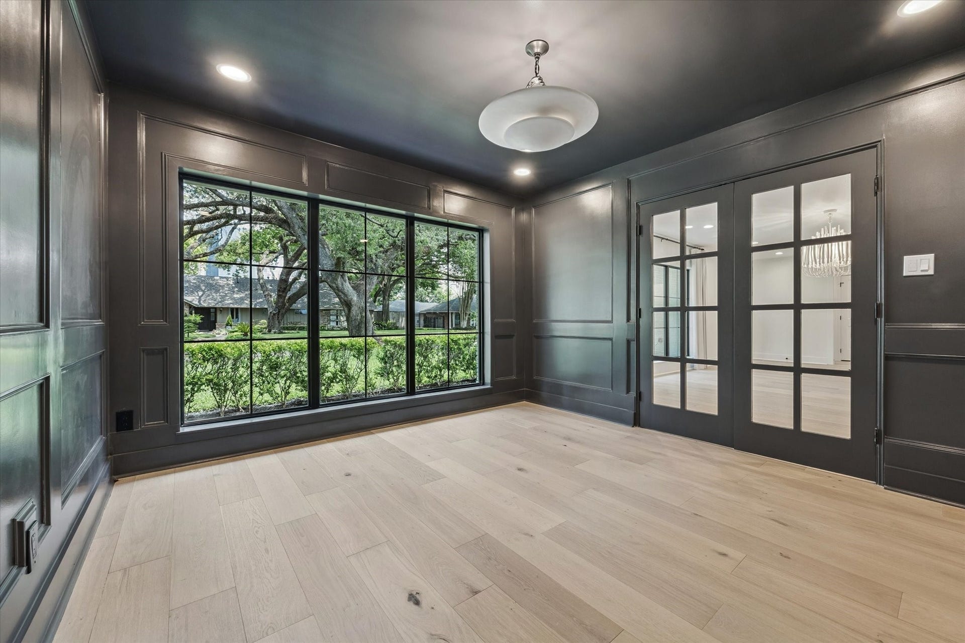 4719 Ivanhoe Street, Houston, TX 77027 4719 Ivanhoe Street, Houston, TX 77027