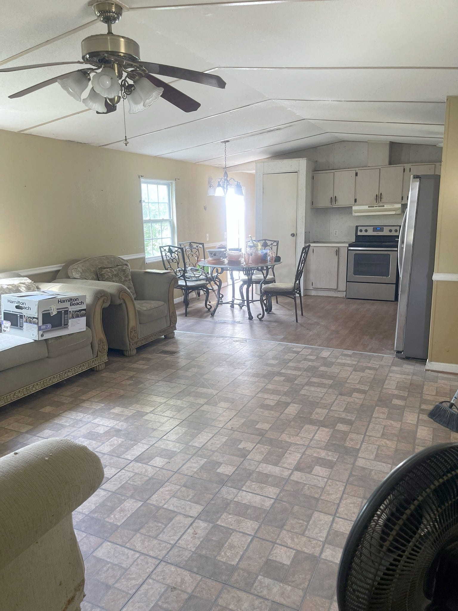 414 Shaw Street, Alvin, TX 77511 414 Shaw Street, Alvin, TX 77511