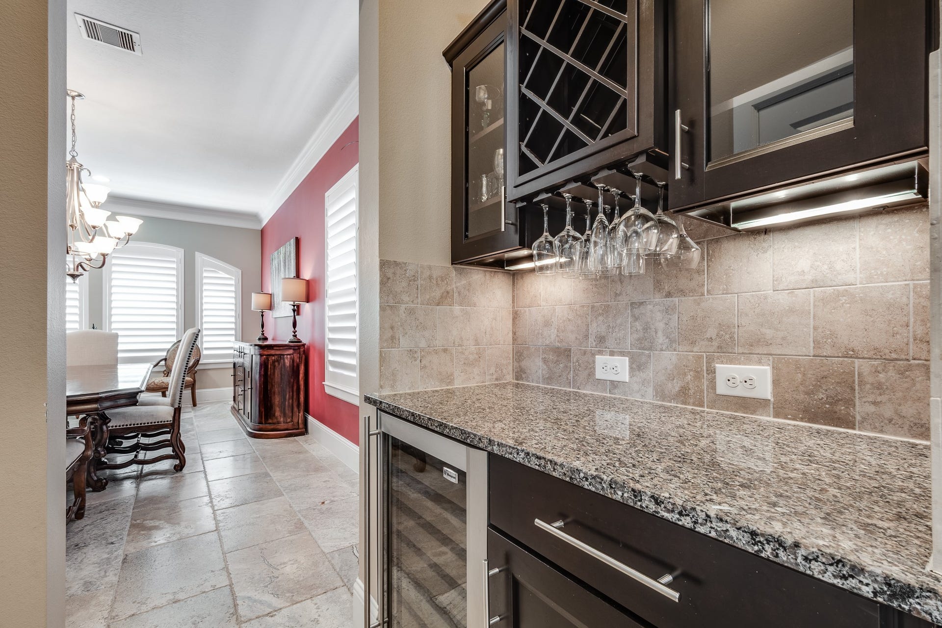 14111 Aspen Haze Lane, Humble, TX 77396 Butler's Pantry with space for serving pieces