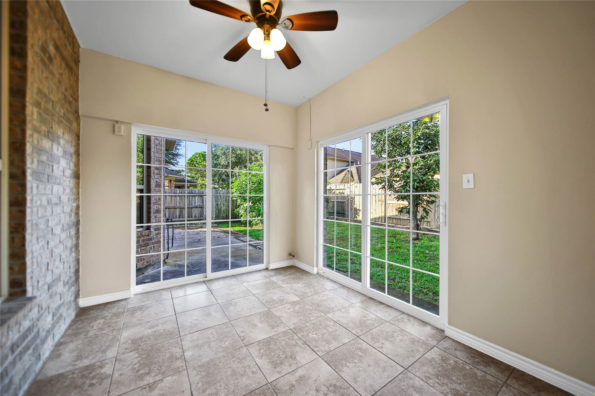 25208 Forest Ledge Drive, Porter, TX 77365 25208 Forest Ledge Drive, Porter, TX 77365