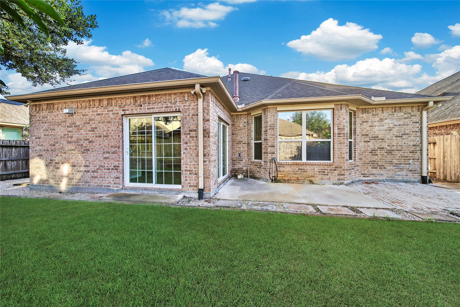 25208 Forest Ledge Drive, Porter, TX 77365 25208 Forest Ledge Drive, Porter, TX 77365