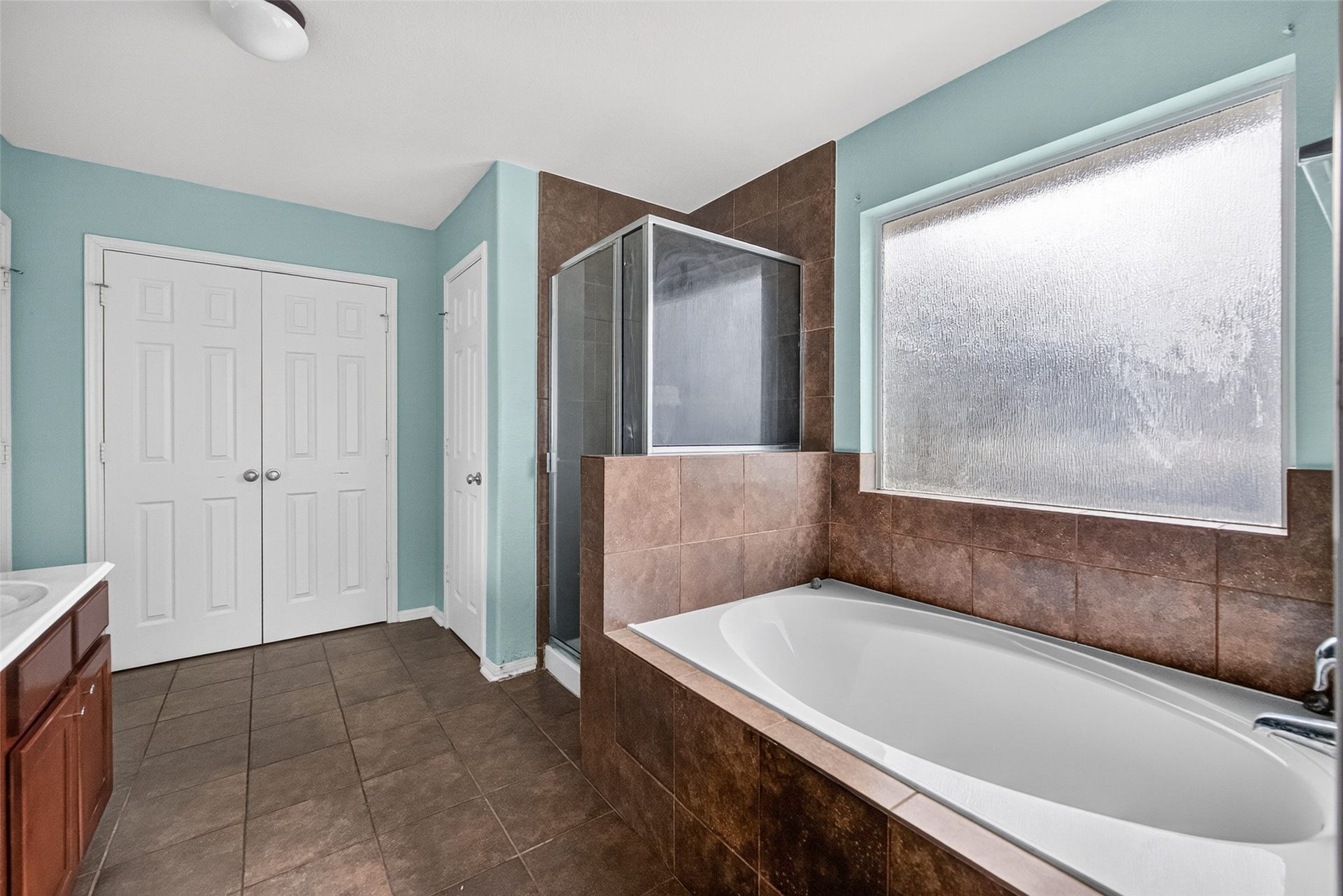 3408 Old Holly Drive, Pearland, TX 77584 3408 Old Holly Drive, Pearland, TX 77584