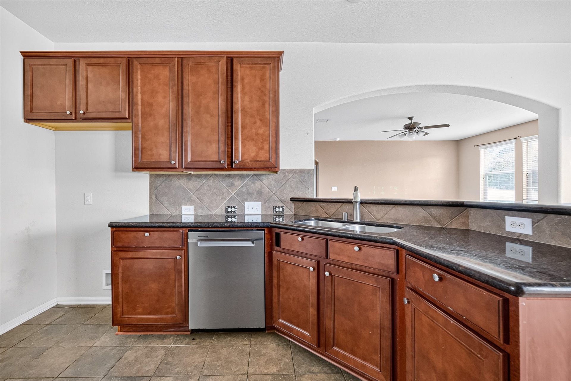 3408 Old Holly Drive, Pearland, TX 77584 3408 Old Holly Drive, Pearland, TX 77584