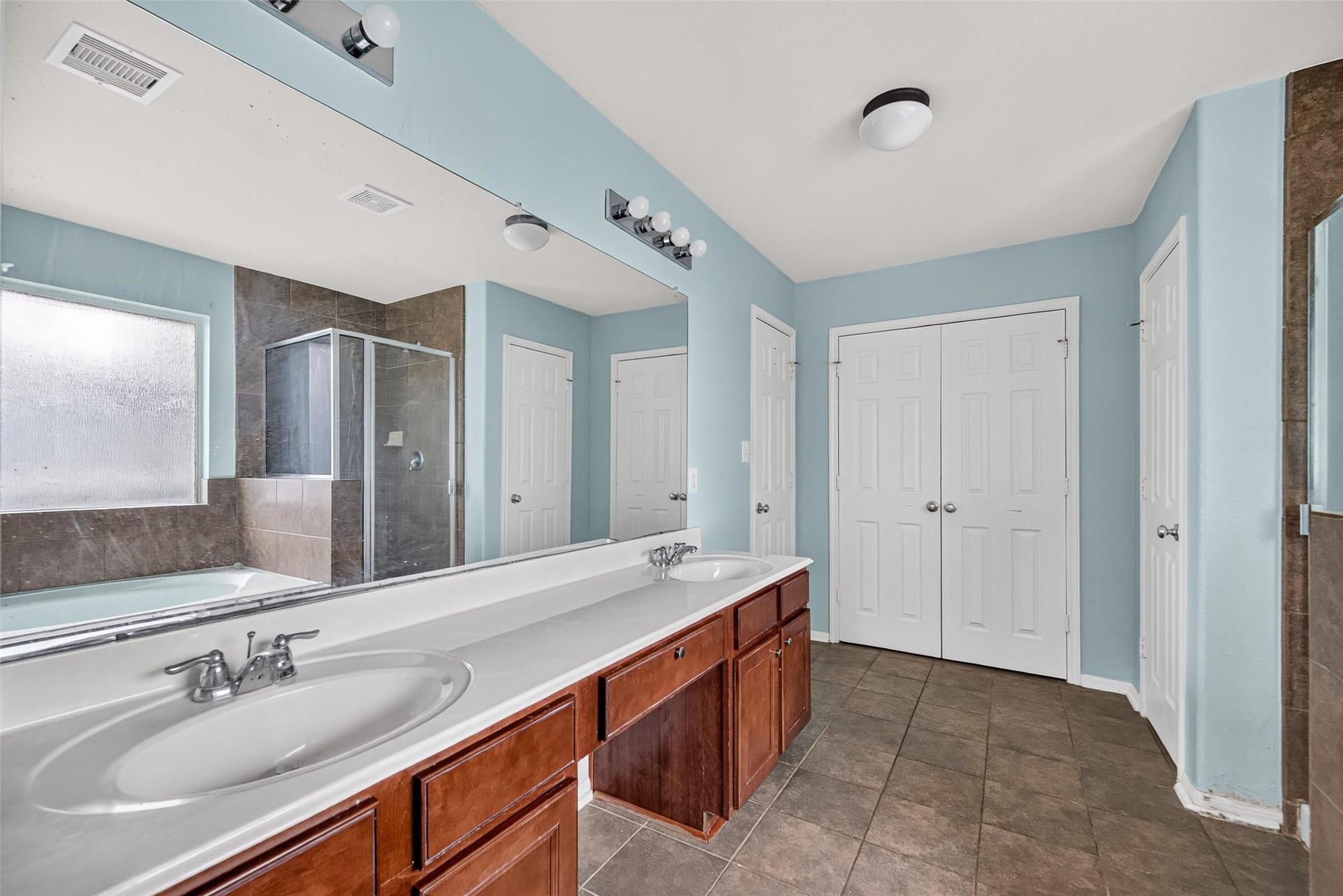 3408 Old Holly Drive, Pearland, TX 77584 3408 Old Holly Drive, Pearland, TX 77584