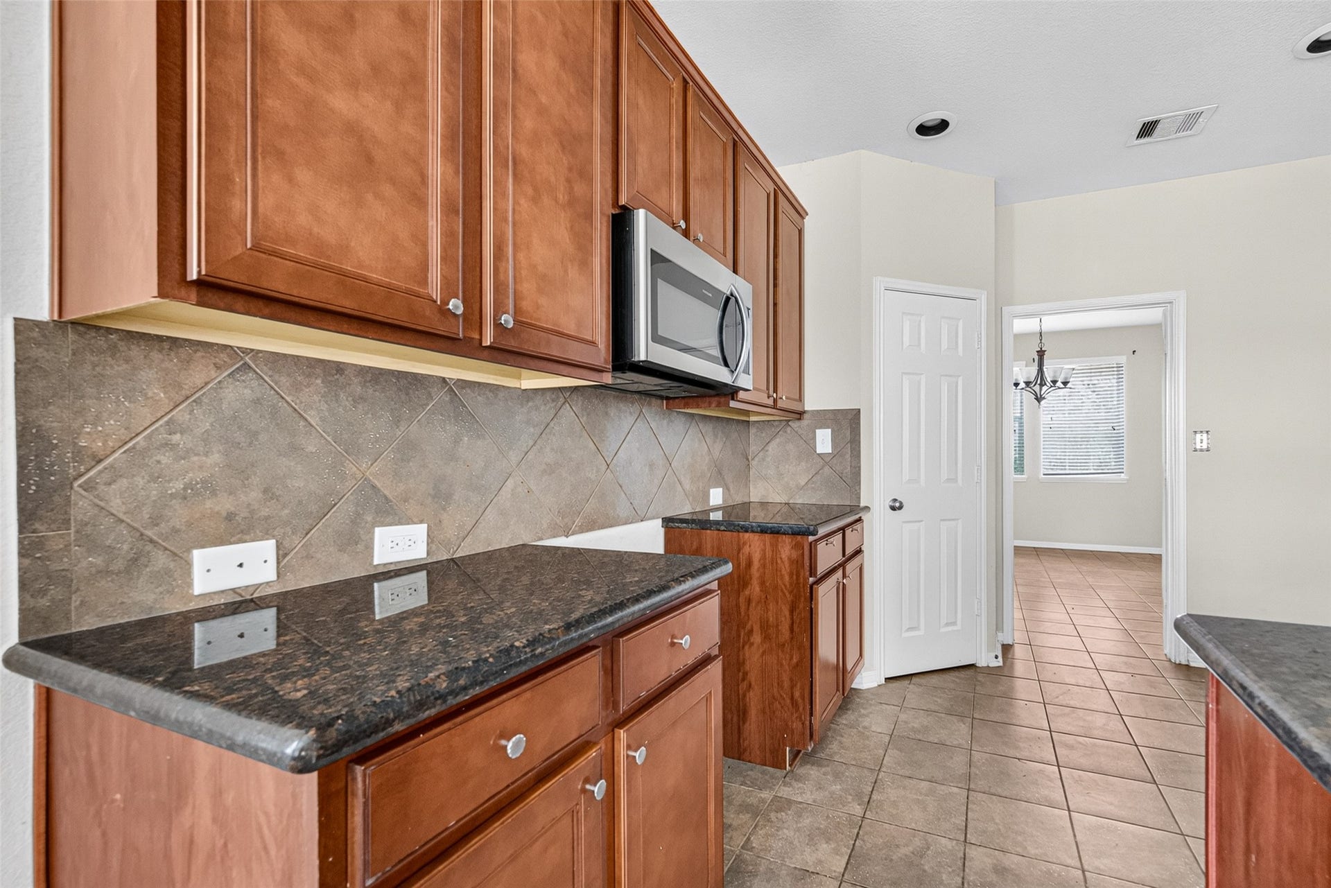 3408 Old Holly Drive, Pearland, TX 77584 3408 Old Holly Drive, Pearland, TX 77584