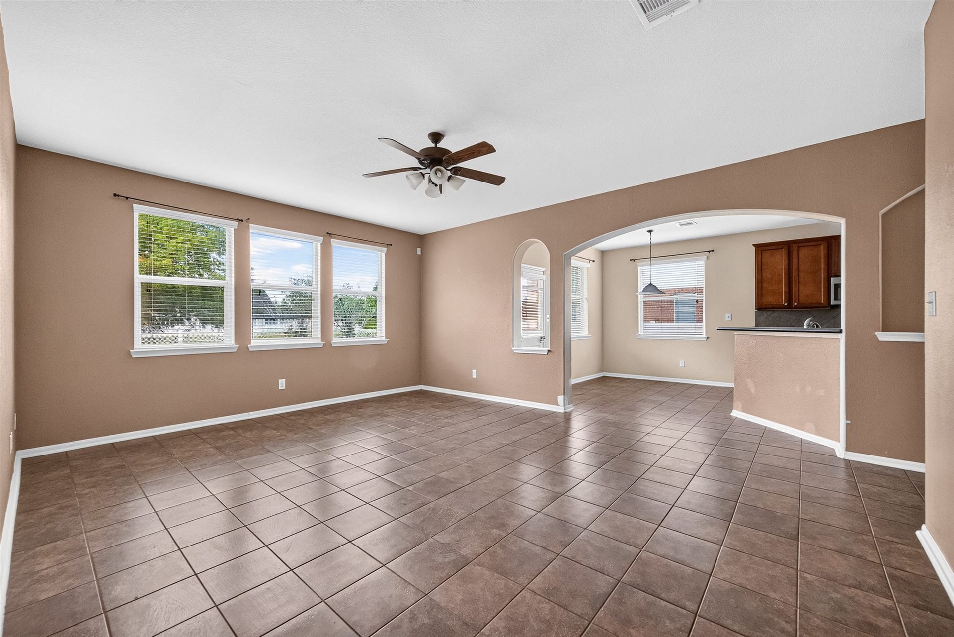 3408 Old Holly Drive, Pearland, TX 77584 3408 Old Holly Drive, Pearland, TX 77584