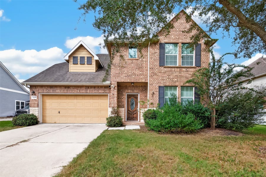 Property photo for 3408 Old Holly Drive, Pearland, TX