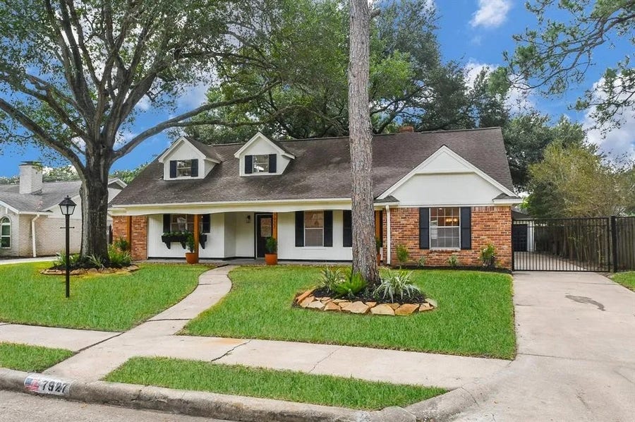 Property photo for 7927 Braesdale Lane, Houston, TX